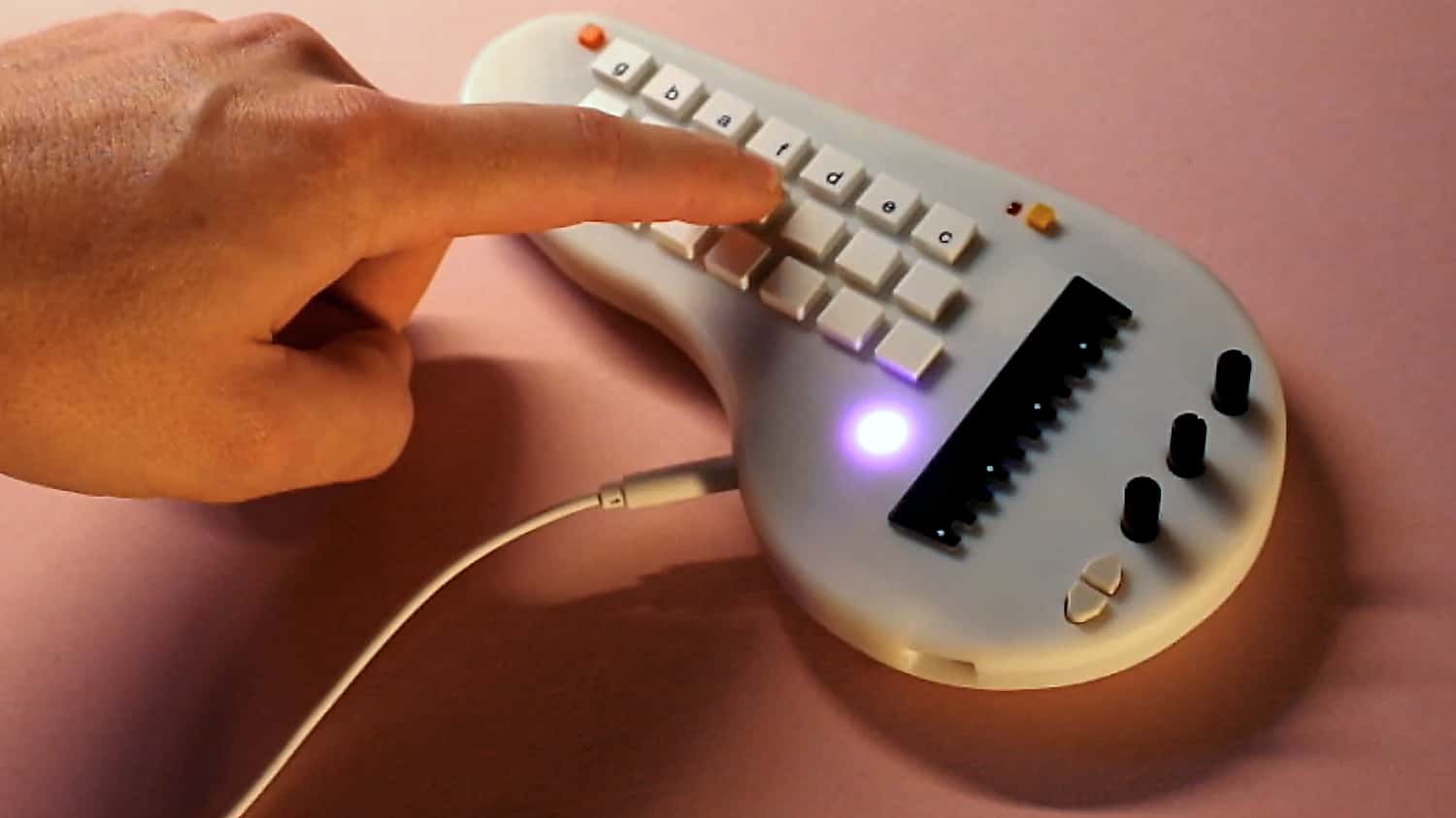 Minichord: Open-Source Pocket Omnichord with DIY Spirit and Modern Synthesis